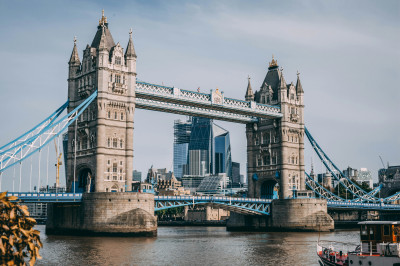 London (England)