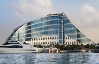 Jumeirah Beach Hotel 5*