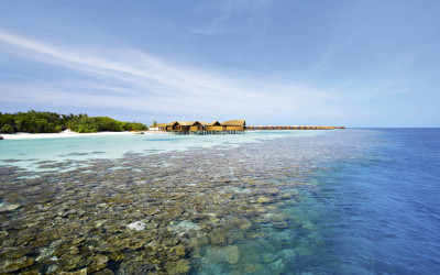 Lily Beach Resort & Spa at Huvahendhoo 5*