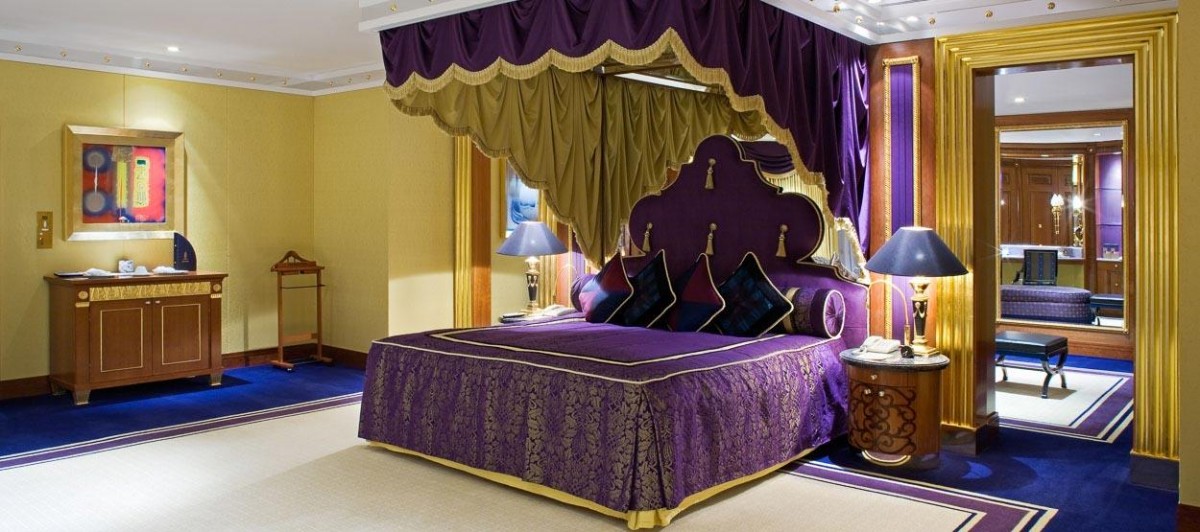 PRESIDENTIAL TWO-BEDROOM SUITE