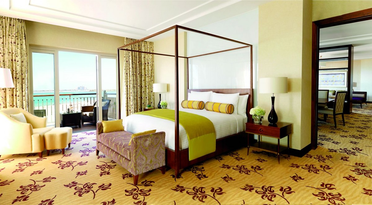 ROYAL SUITE