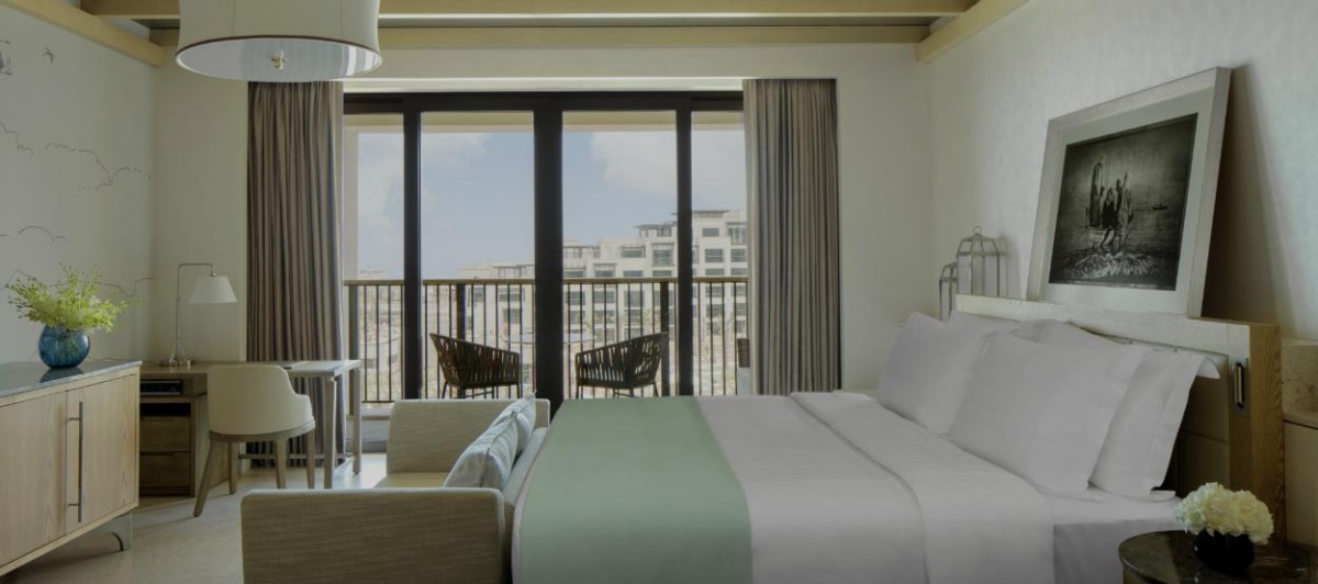 RESORT DELUXE ROOM