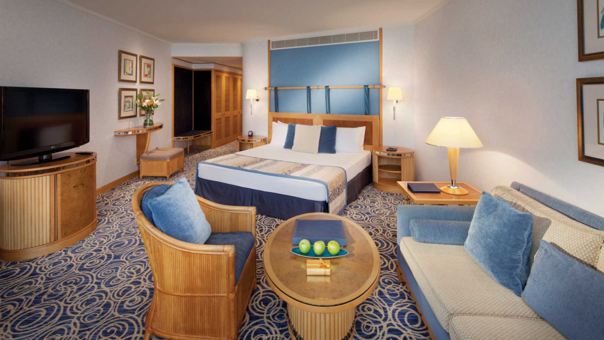 OCEAN DELUXE BALCONY ROOM
