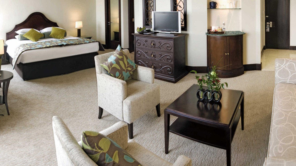 SUPERIOR GARDEN VIEW ROOM
