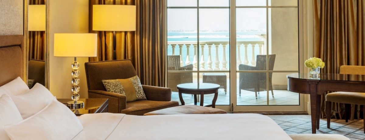 EXECUTIVE SEA VIEW ROOM