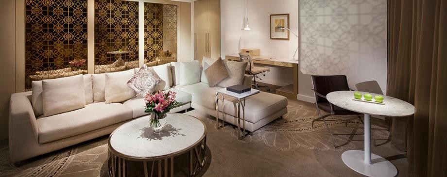 CLUB SUITE