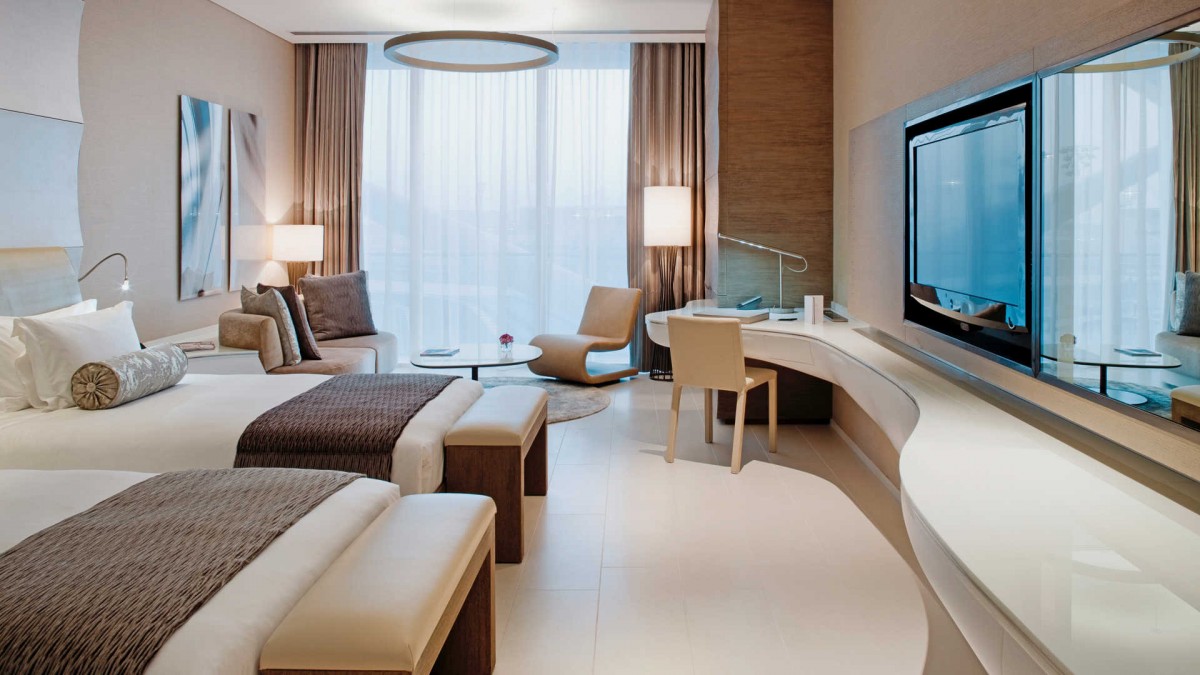 MARINA ROOM