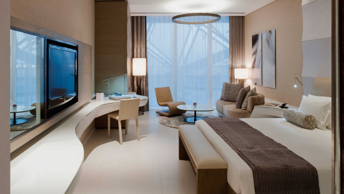 DELUXE ROOM
