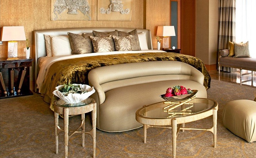 PREMIER SUITE