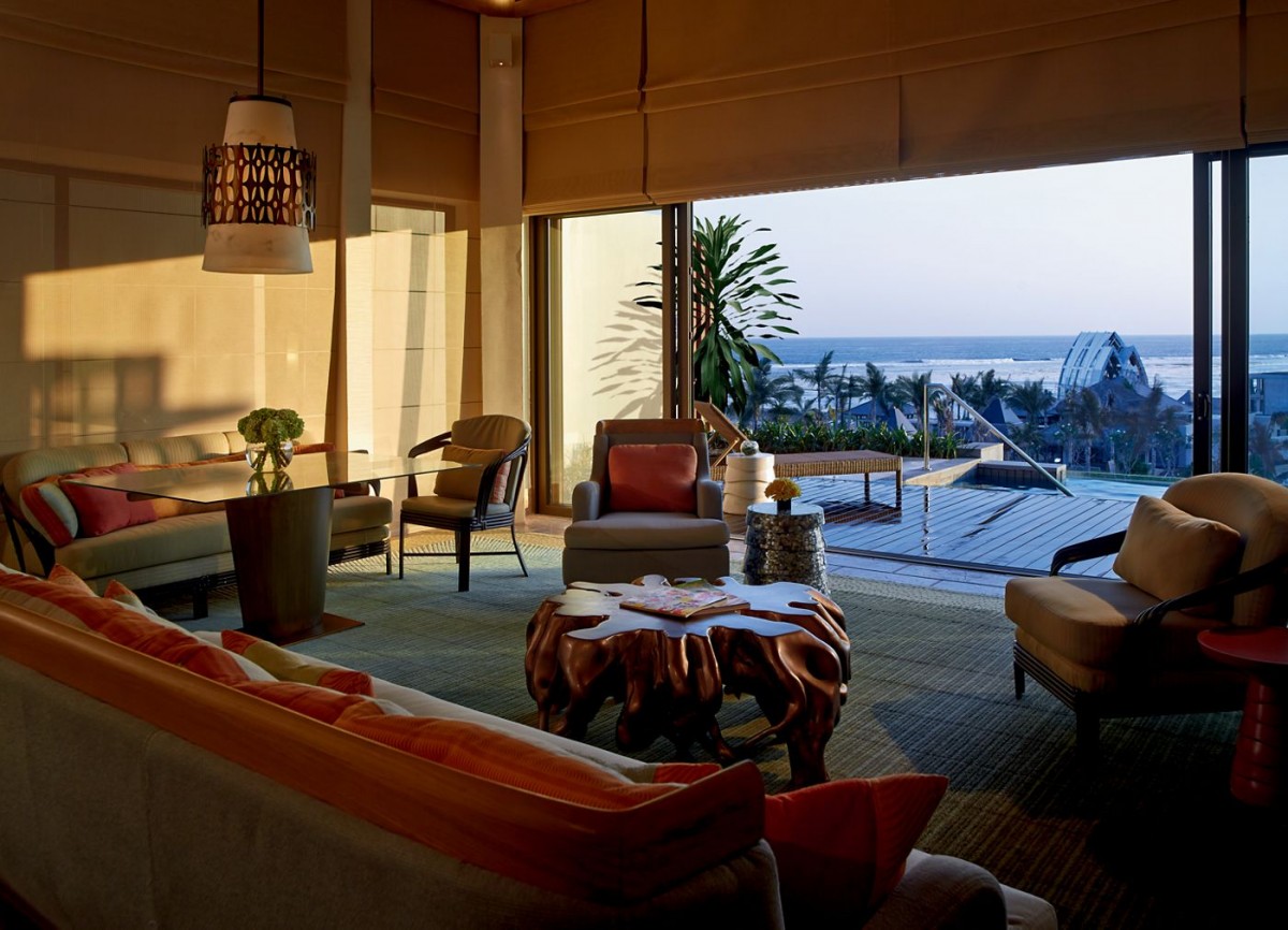 THE SKY VILLA