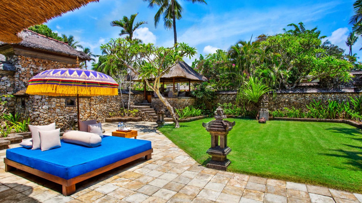 LUXURY VILLA GARDENVIEW