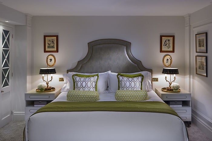 KNIGHTSBRIDGE TURRET SUITE