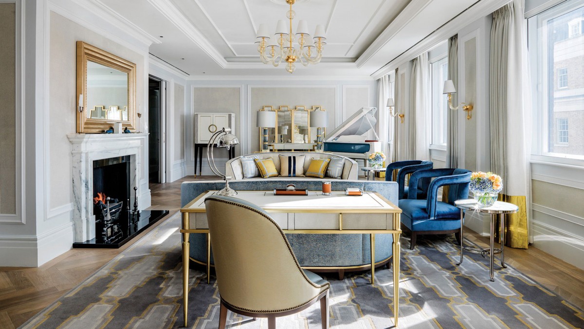 STERLING SUITE