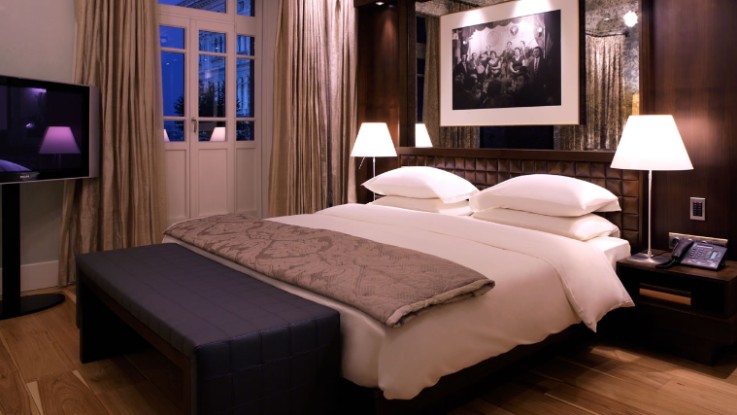 PARK KING ROOM