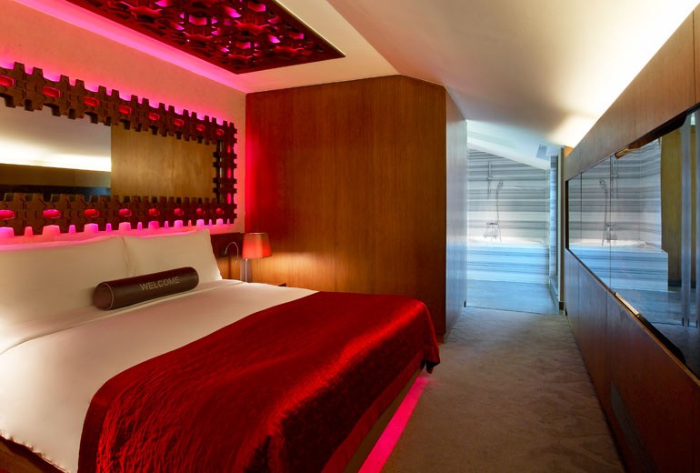 MARVELOUS SUITE