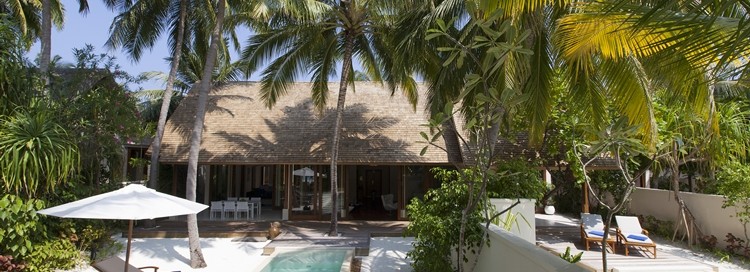 BEACH SUITE