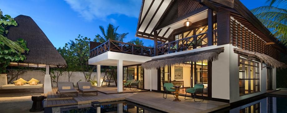 TWO BEDROOM BEACH SUITE WITH POOL