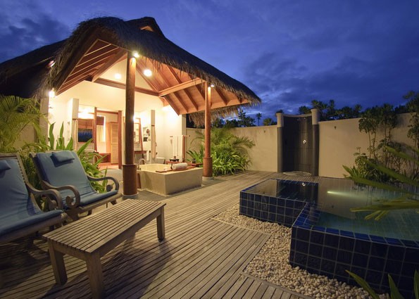 SUNSET POOL VILLA