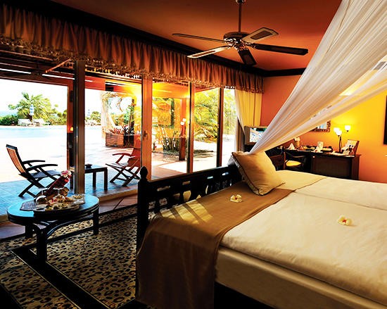 PRESIDENTIAL SUITE