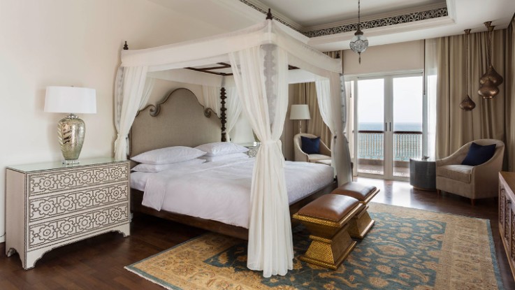 ZAMANI PRESIDENTIAL SUITE