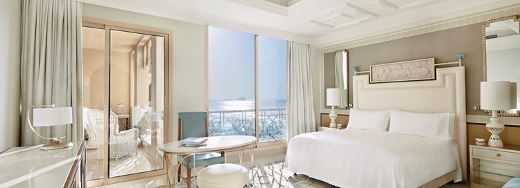 KING CLASSIC ROOM