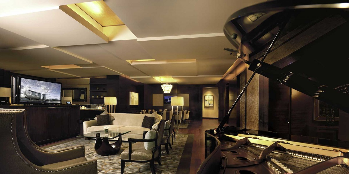 PRESIDENTIAL SUITE