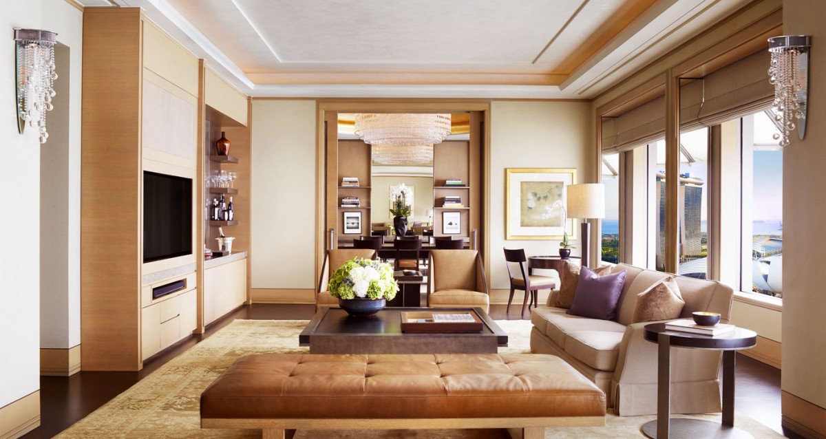 THE RITZ SUITE