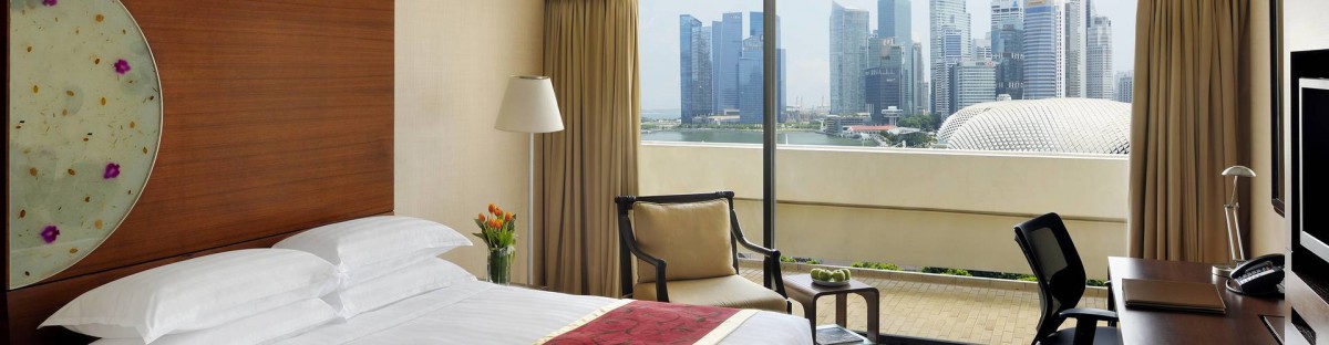 EXECUTIVE DELUXE MARINA BAY VIEW ROOM