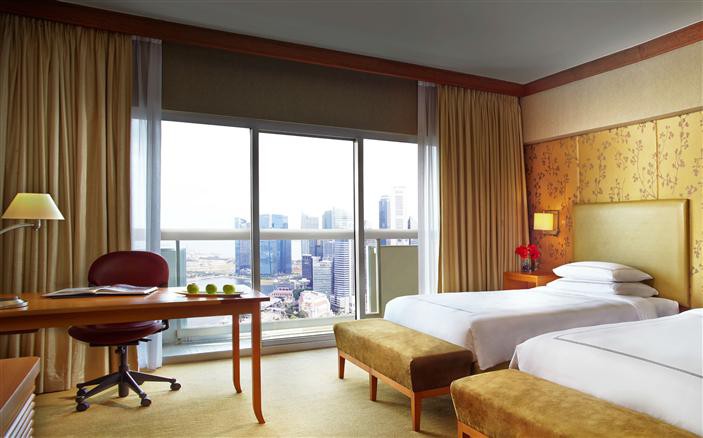 SWISS EXECUTIVE HARBOUR VIEW ROOM