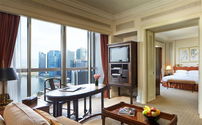 STAMFORD CREST SUITE