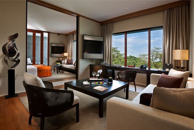 CAPELLA SUITE