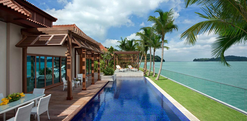 3-BEDROOM VILLA