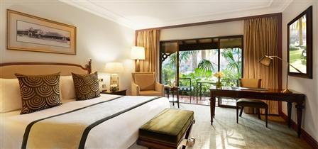 DELUXE COURTYARD ROOM