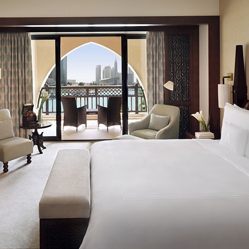 PALACE FOUNTAIN VIEW ROOM