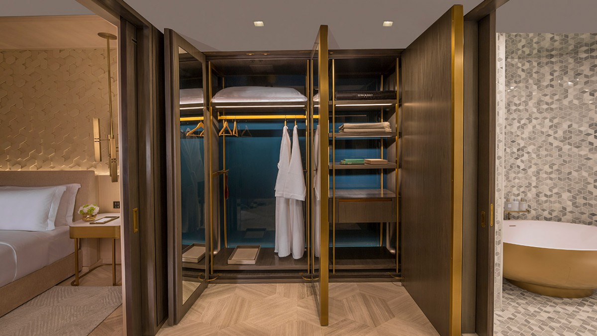 VICEROY ONE BEDROOM SUITE