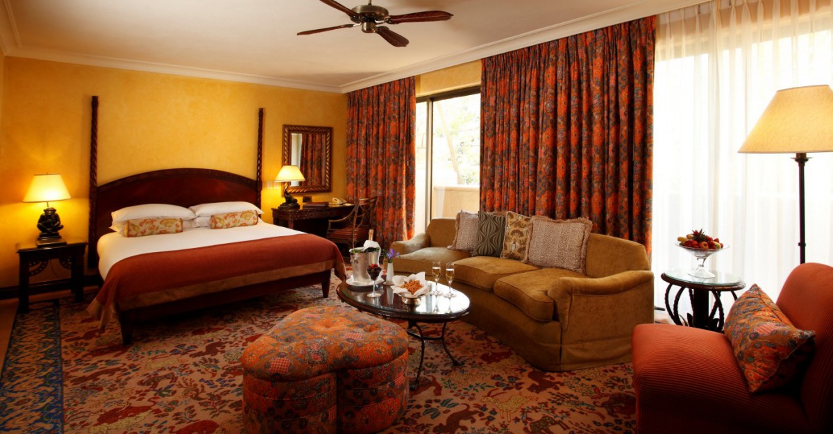 SUPERIOR LUXURY FAMILY ROOM