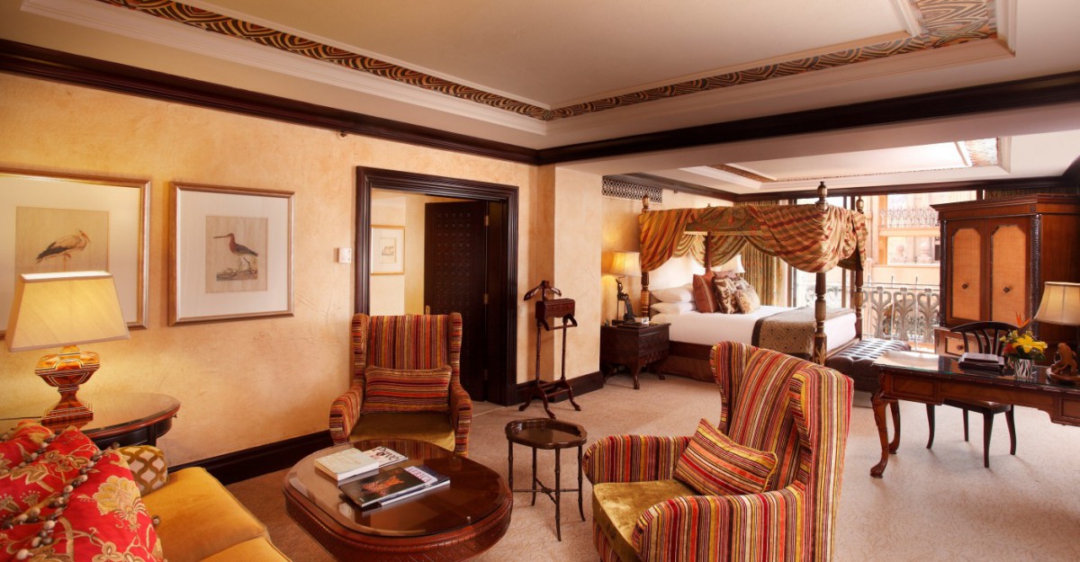 AFRICAN SUITE