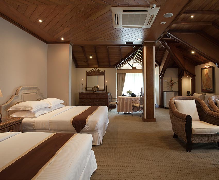 JUNIOR SUITE