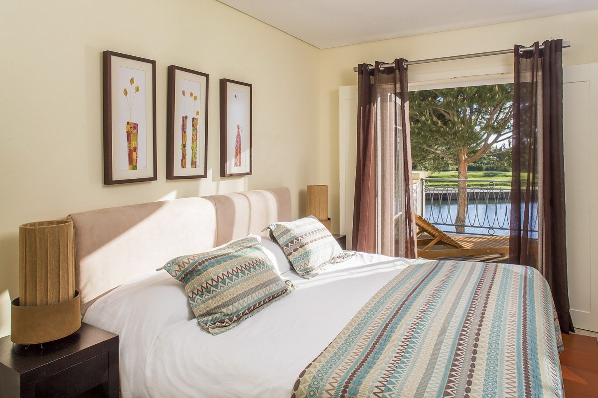 APARTMENT WITH AN OCEAN VIEW AND 1 ROOM