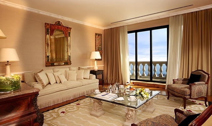 ROYAL PENTHOUSE