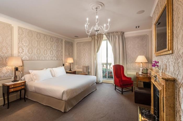 CLASSIC DELUXE ROOM