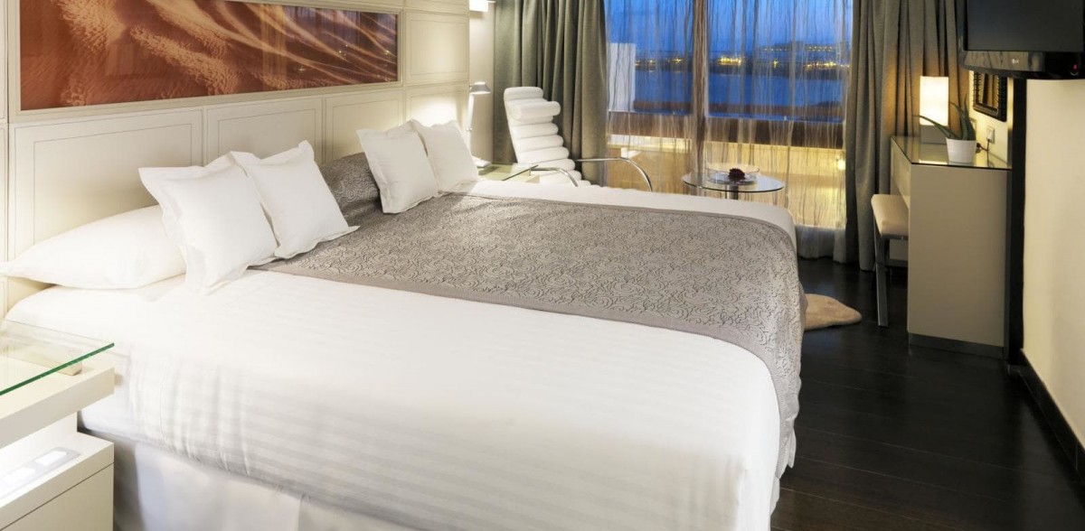 GRAND SUITE