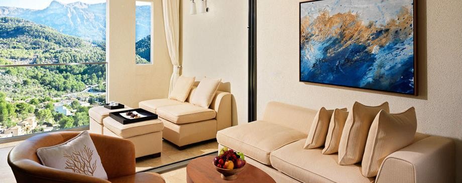 GRAND DELUXE MOUNTAIN VIEW