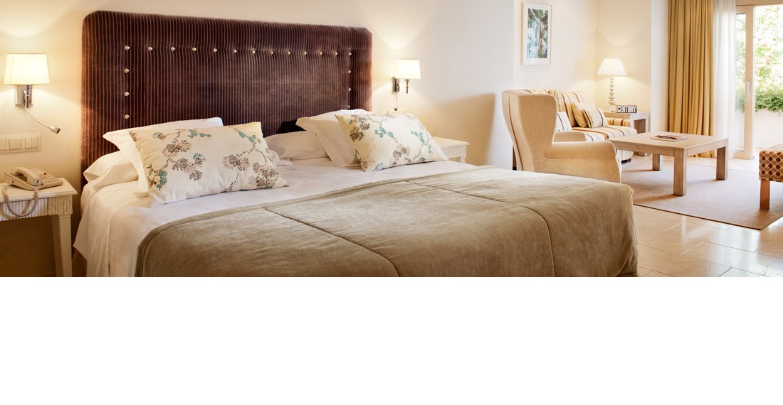 DELUXE JUNIOR SUITE