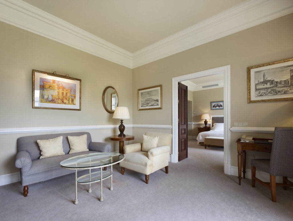VILLA PADIERNA SUITE