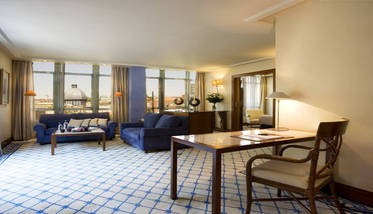 PRESIDENTIAL SUITE