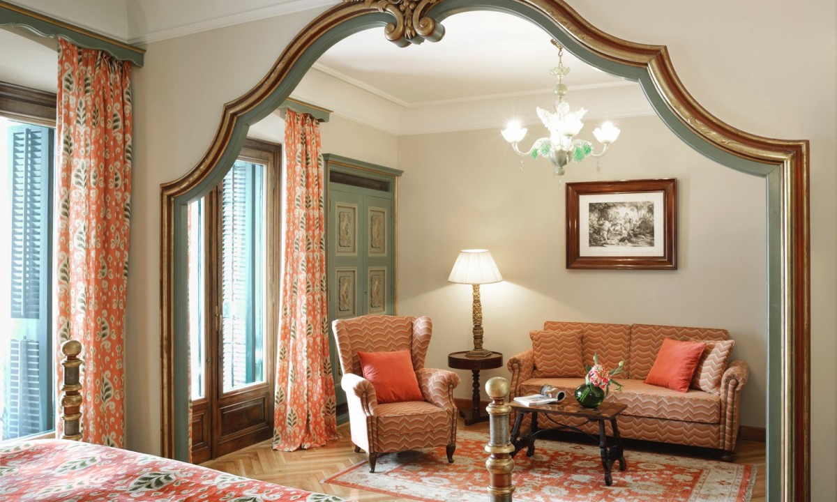 JUNIOR SUITE
