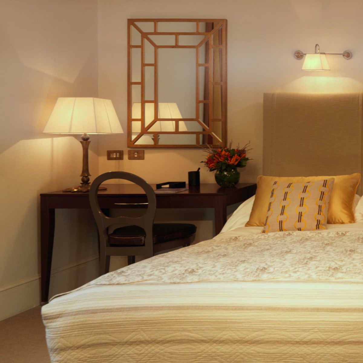 CLASSIC SINGLE ROOM