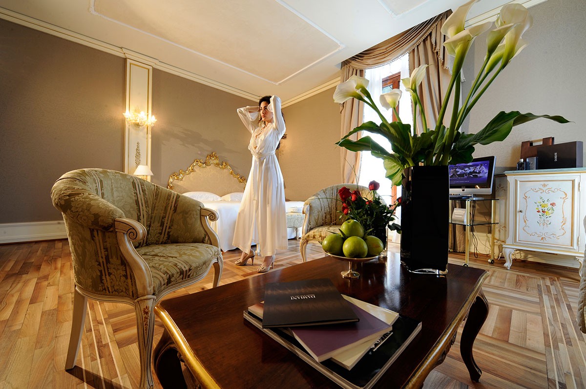 GRAND CANAL JUNIOR SUITE