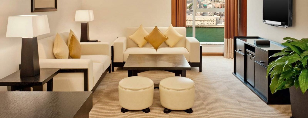 PREMIER SUITE